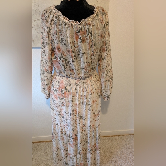 Kate and Lily Floral Sheer Boho Tiered Sun maxi Dress size 14 xl, off shoulder - Picture 8 of 13